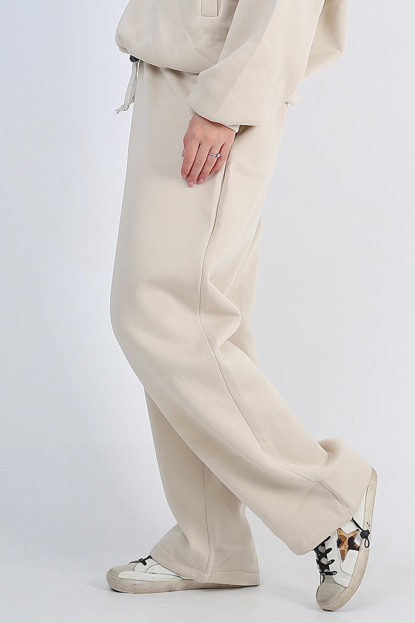 Plain Sweatpants - Beige